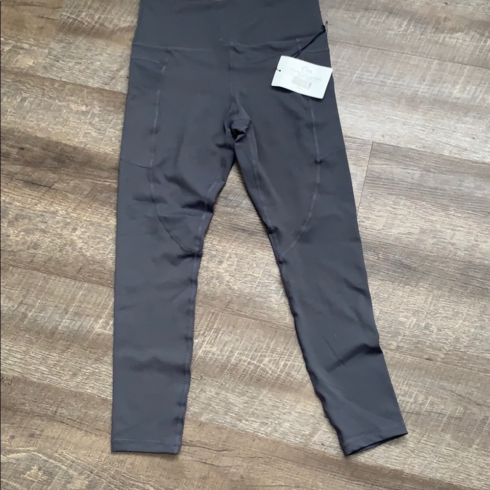 NWT Zyia Pearl Gray Light n Tight